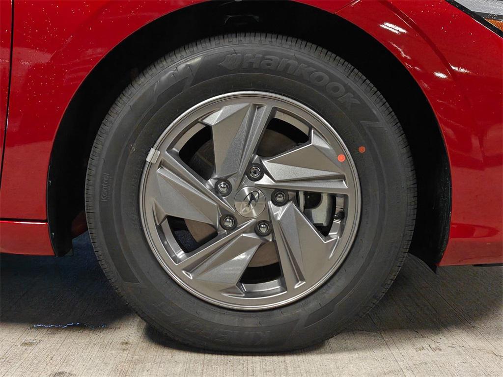 new 2025 Hyundai Elantra car, priced at $20,362