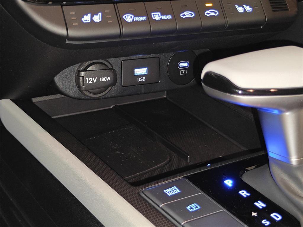 new 2025 Hyundai ELANTRA HEV car, priced at $26,562