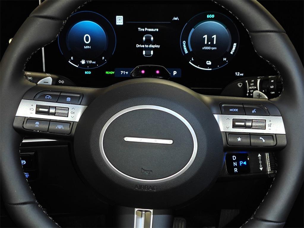 new 2025 Hyundai TUCSON Hybrid car, priced at $41,156