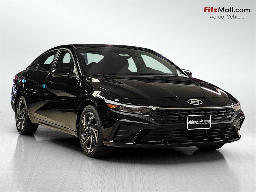 new 2025 Hyundai Elantra car, priced at $26,302