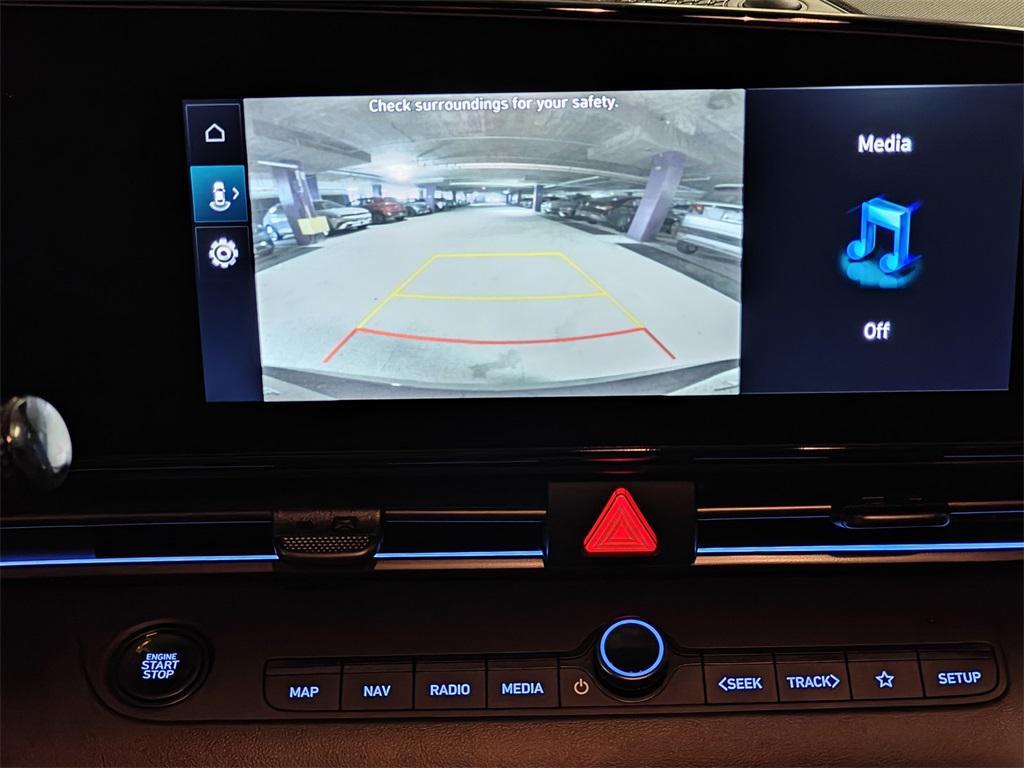 new 2025 Hyundai Elantra car, priced at $26,052