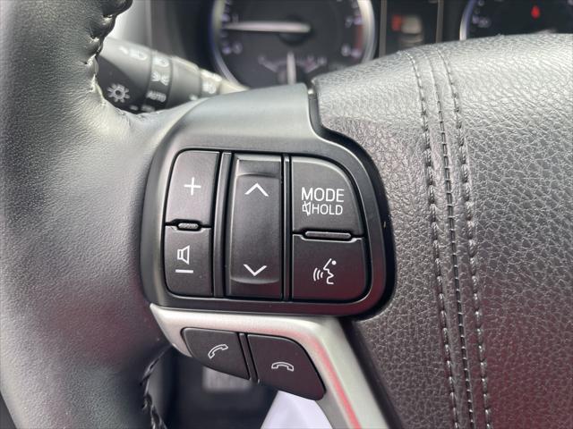 used 2018 Toyota Highlander car, priced at $24,988