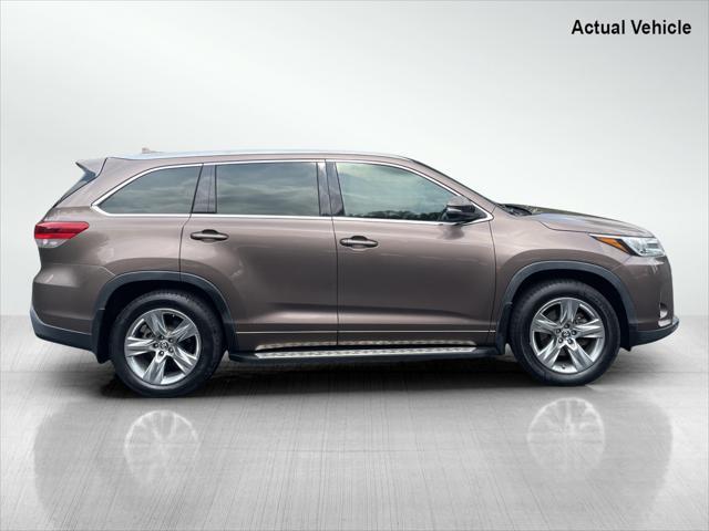 used 2018 Toyota Highlander car, priced at $24,988