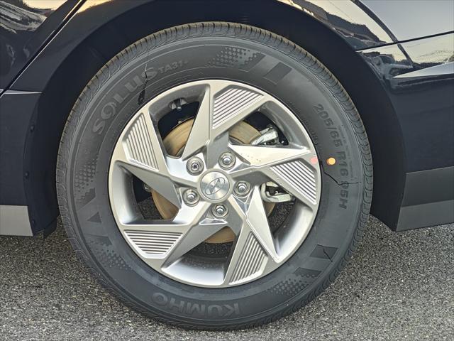 new 2025 Hyundai Sonata car, priced at $26,518