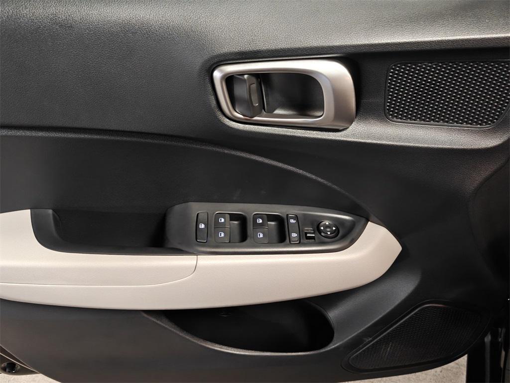 new 2025 Hyundai Venue car, priced at $23,055