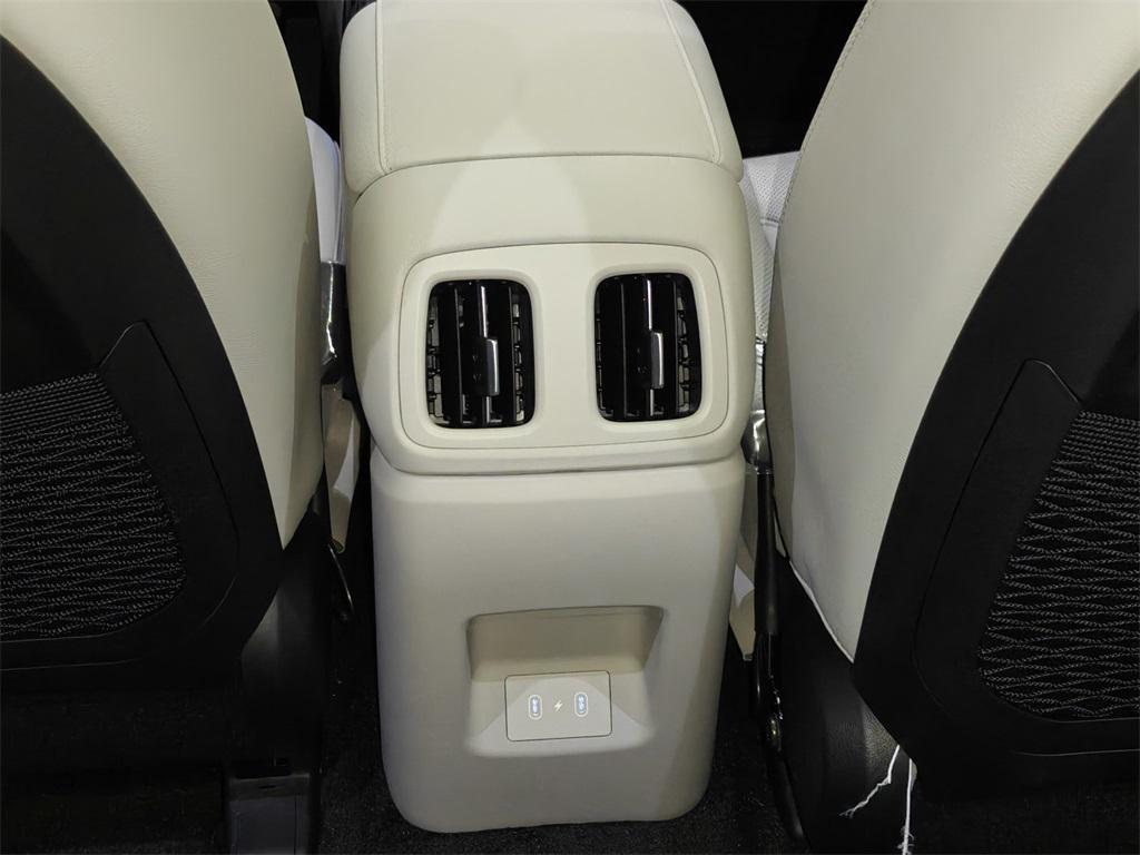 new 2026 Hyundai TUCSON Hybrid car, priced at $41,245