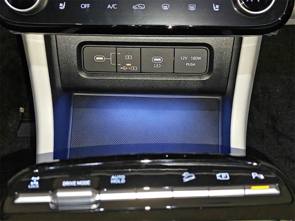 new 2026 Hyundai TUCSON Hybrid car, priced at $41,245