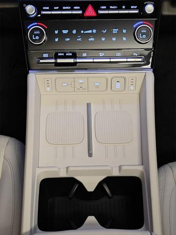 new 2025 Hyundai SANTA FE HEV car, priced at $47,697