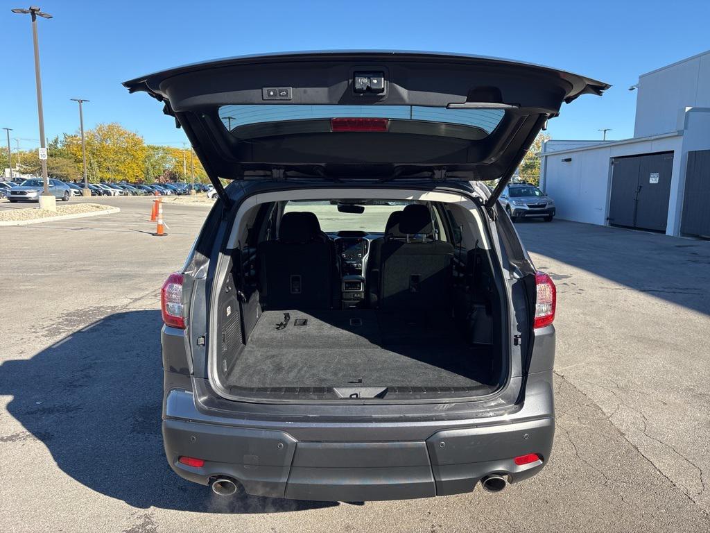 used 2022 Subaru Ascent car, priced at $26,000