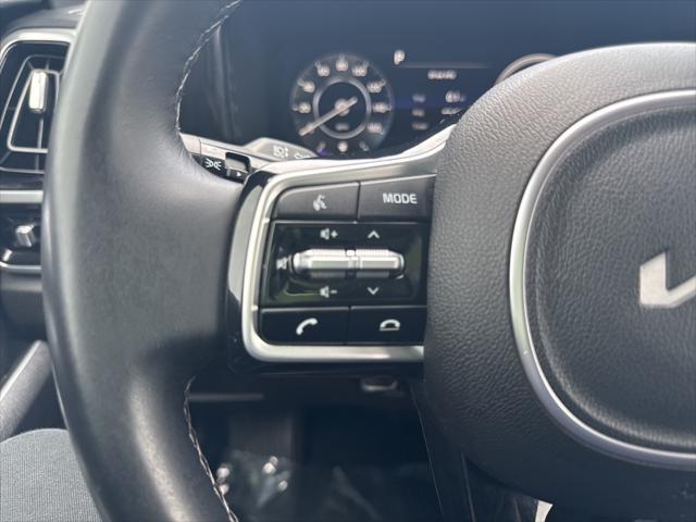 used 2023 Kia Sorento car, priced at $31,390