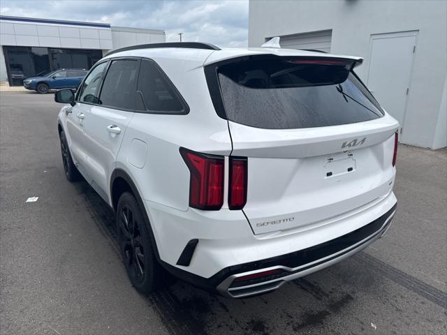 used 2023 Kia Sorento car, priced at $31,390