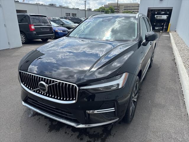 used 2022 Volvo XC60 Recharge Plug-In Hybrid car, priced at $28,325
