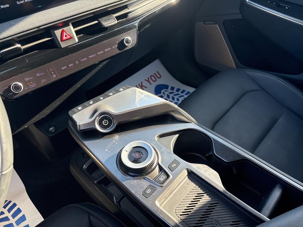 used 2022 Kia EV6 car, priced at $25,300