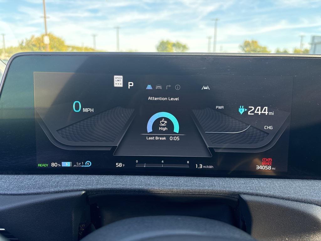 used 2022 Kia EV6 car, priced at $25,300