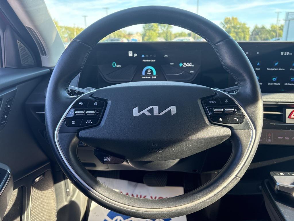 used 2022 Kia EV6 car, priced at $25,300
