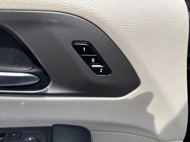 used 2023 Chrysler Pacifica car, priced at $23,300