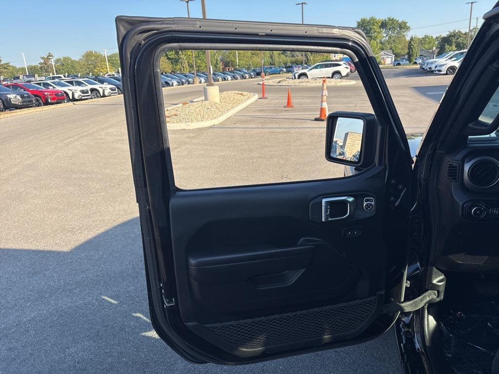 used 2021 Jeep Wrangler Unlimited car, priced at $28,607