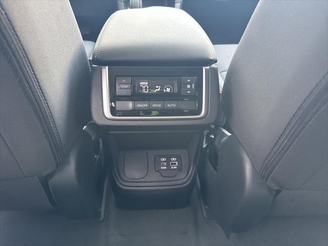 new 2025 Subaru Ascent car, priced at $40,210