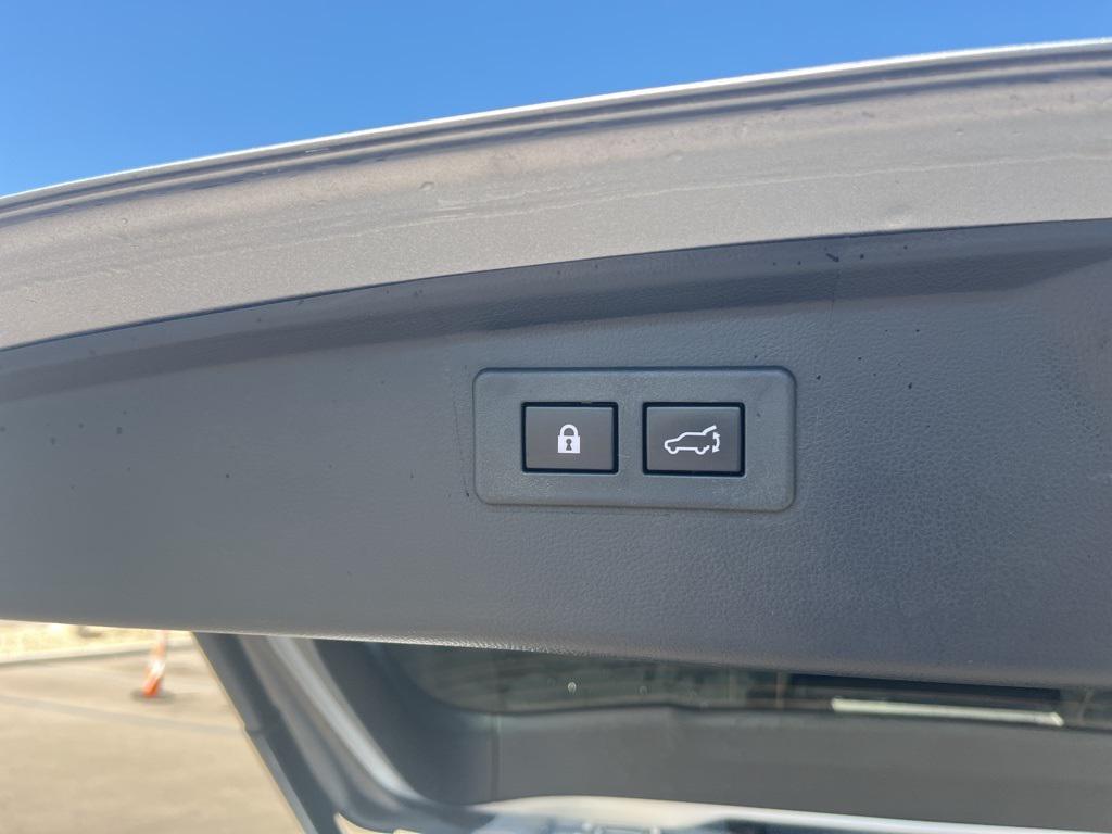 used 2023 Subaru Outback car, priced at $30,997