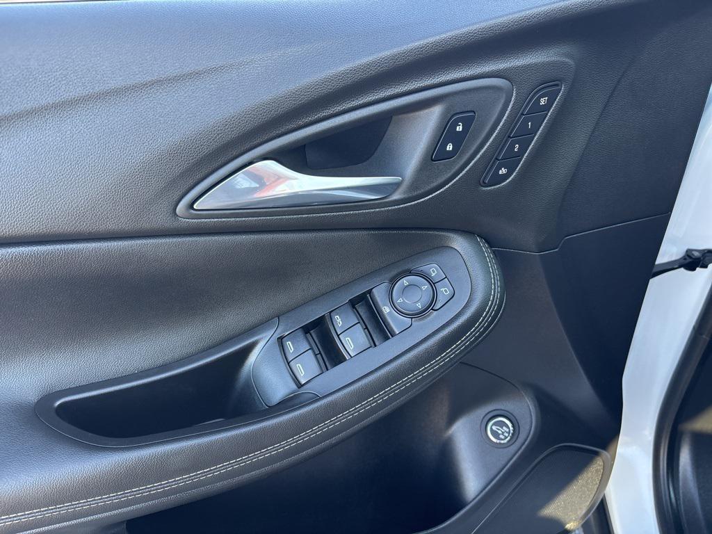 used 2023 Buick Encore GX car, priced at $25,800