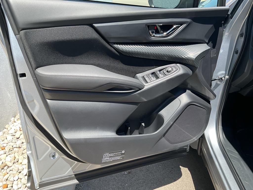 new 2025 Subaru Ascent car, priced at $40,121