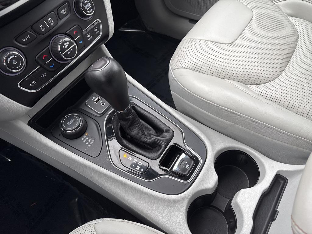 used 2019 Jeep Cherokee car, priced at $16,520