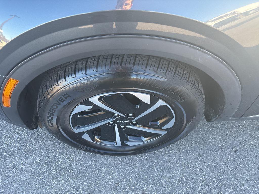 used 2023 Kia Sportage Hybrid car, priced at $22,460