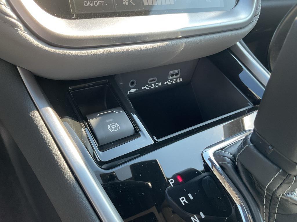 new 2025 Subaru Legacy car, priced at $30,213