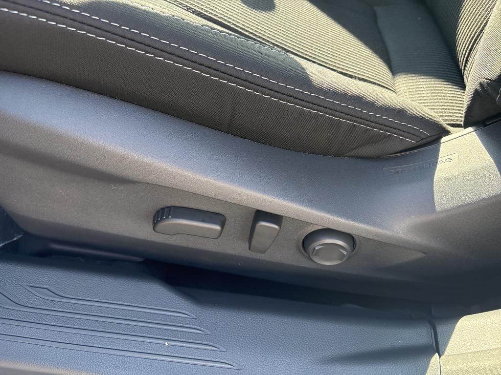 new 2025 Subaru Legacy car, priced at $30,112