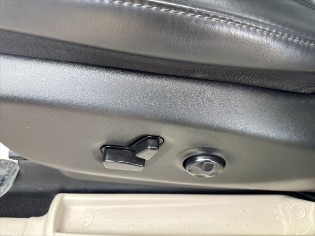 used 2023 Chrysler Pacifica car, priced at $23,300
