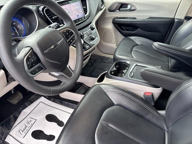 used 2023 Chrysler Pacifica car, priced at $23,300