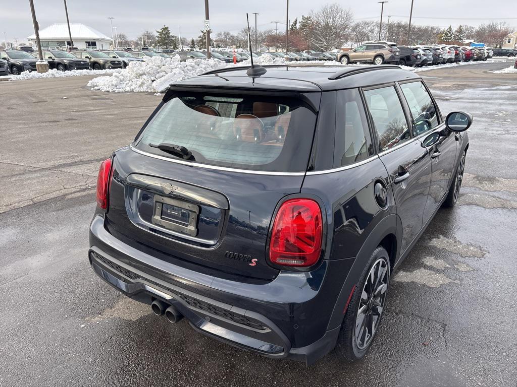 used 2024 MINI Hardtop car, priced at $25,500