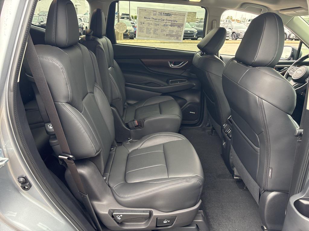 new 2025 Subaru Ascent car, priced at $49,910