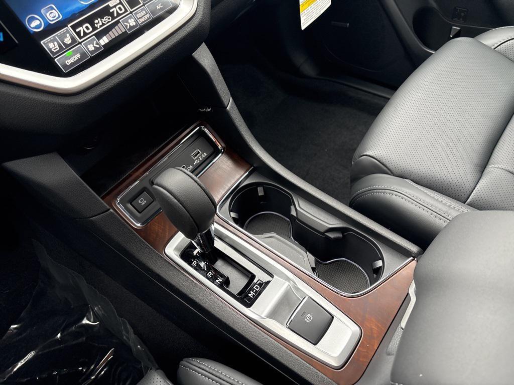 new 2025 Subaru Ascent car, priced at $49,910