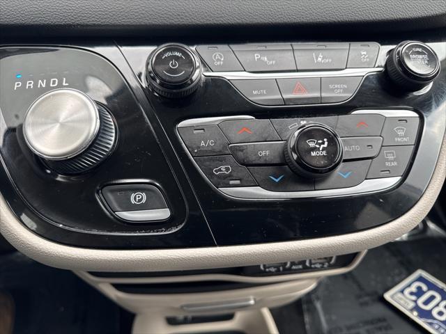 used 2023 Chrysler Pacifica car, priced at $23,300