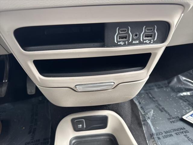 used 2023 Chrysler Pacifica car, priced at $23,300