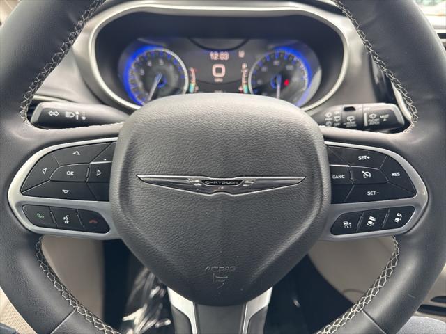 used 2023 Chrysler Pacifica car, priced at $23,300