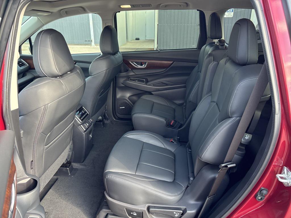new 2025 Subaru Ascent car, priced at $49,880