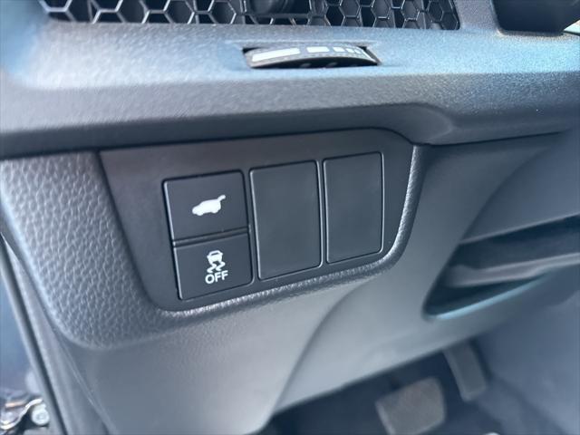 used 2025 Honda CR-V Hybrid car, priced at $37,500