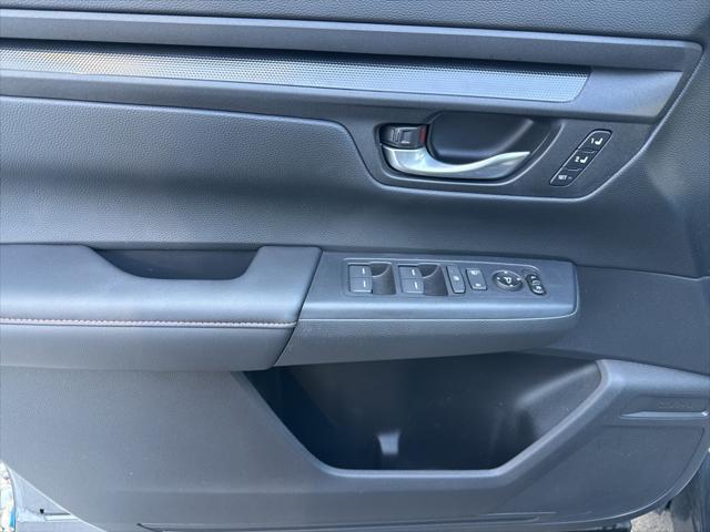 used 2025 Honda CR-V Hybrid car, priced at $37,500