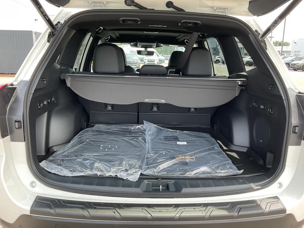 new 2025 Subaru Forester car, priced at $38,512