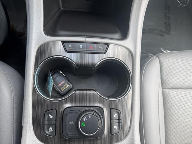 used 2021 GMC Acadia car, priced at $29,923