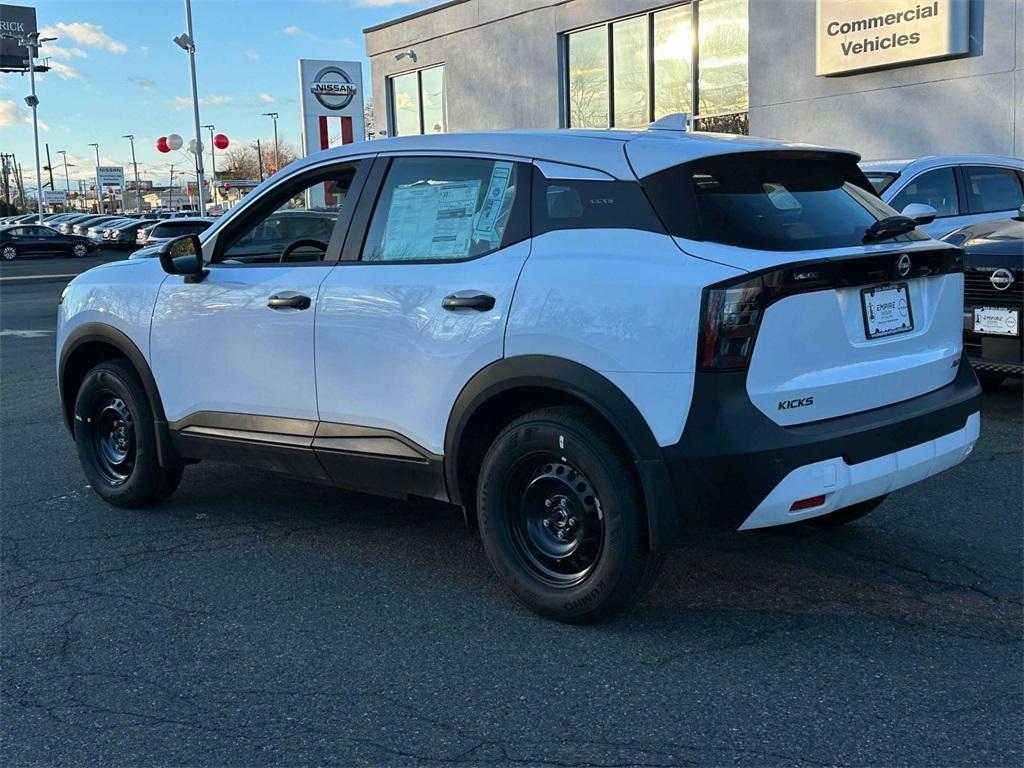 new 2025 Nissan Kicks car, priced at $24,247