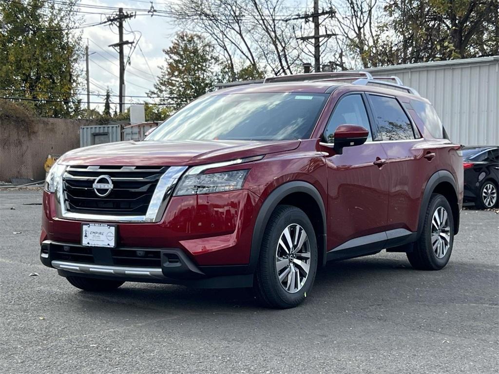 new 2025 Nissan Pathfinder car, priced at $45,130