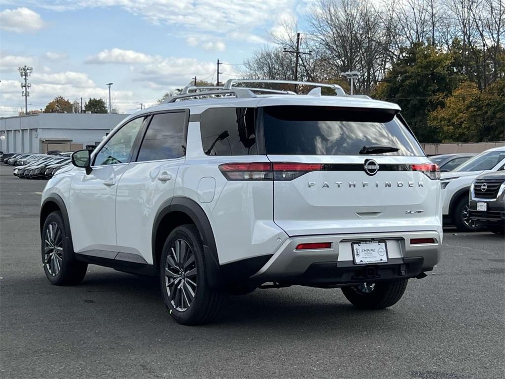 new 2025 Nissan Pathfinder car, priced at $46,004