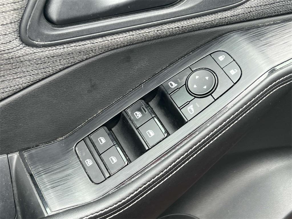 used 2022 Nissan Rogue car, priced at $17,780
