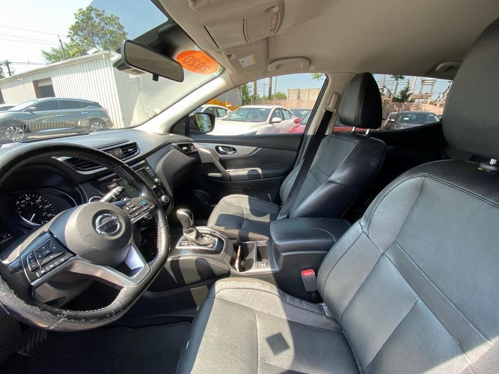 used 2020 Nissan Rogue Sport car, priced at $16,166
