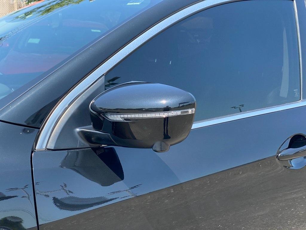 used 2020 Nissan Rogue Sport car, priced at $16,166