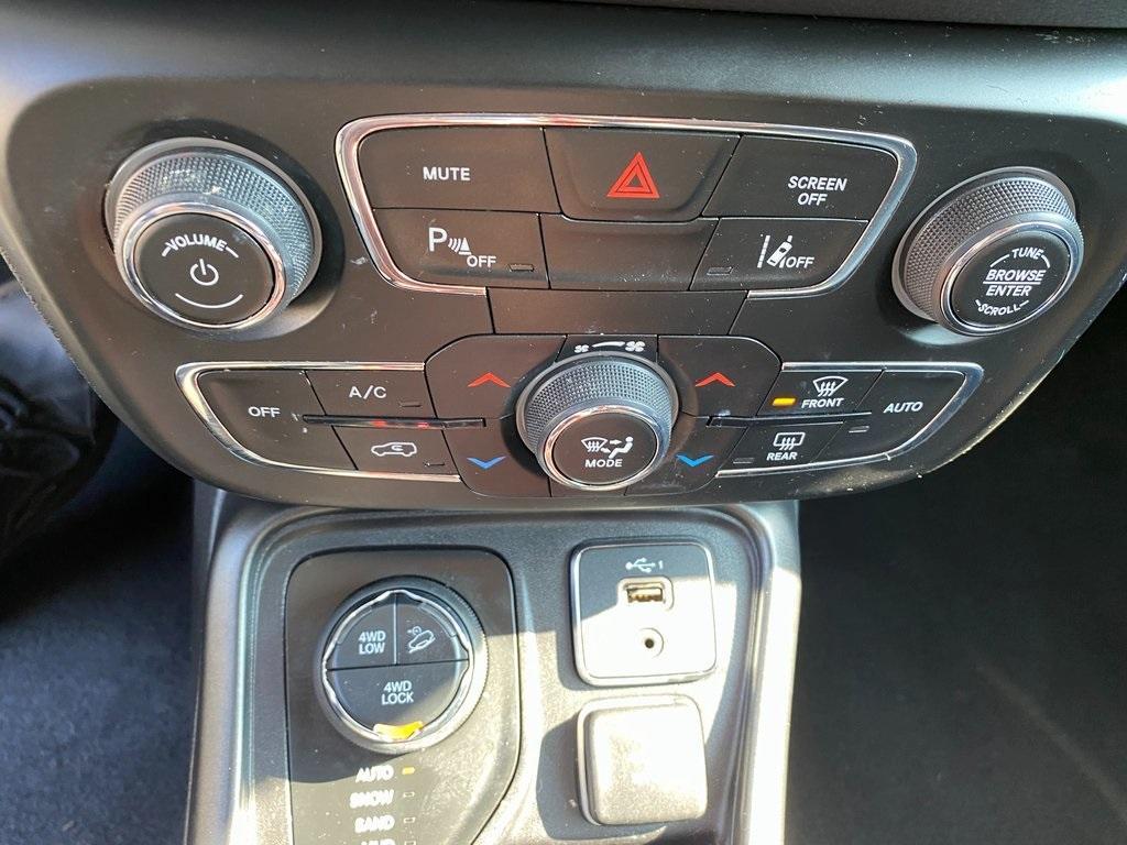 used 2021 Jeep Compass car, priced at $18,971