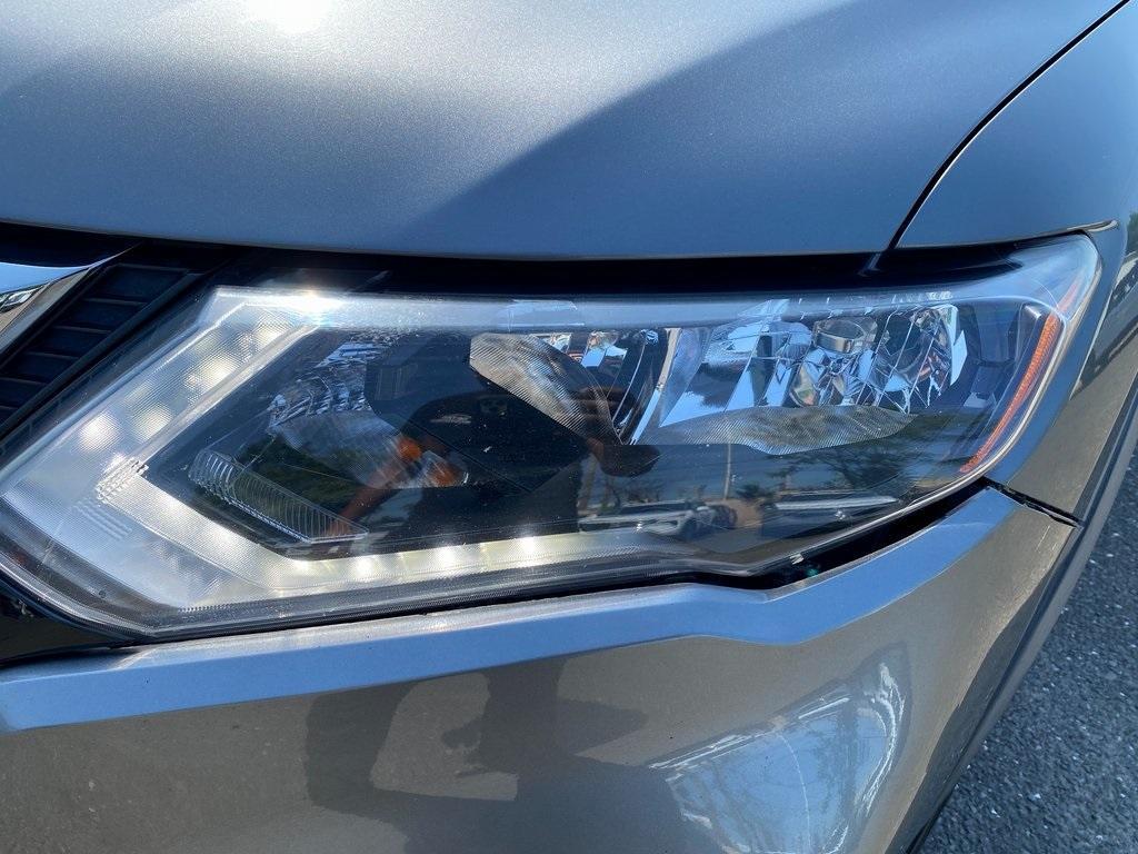 used 2018 Nissan Rogue car, priced at $9,995